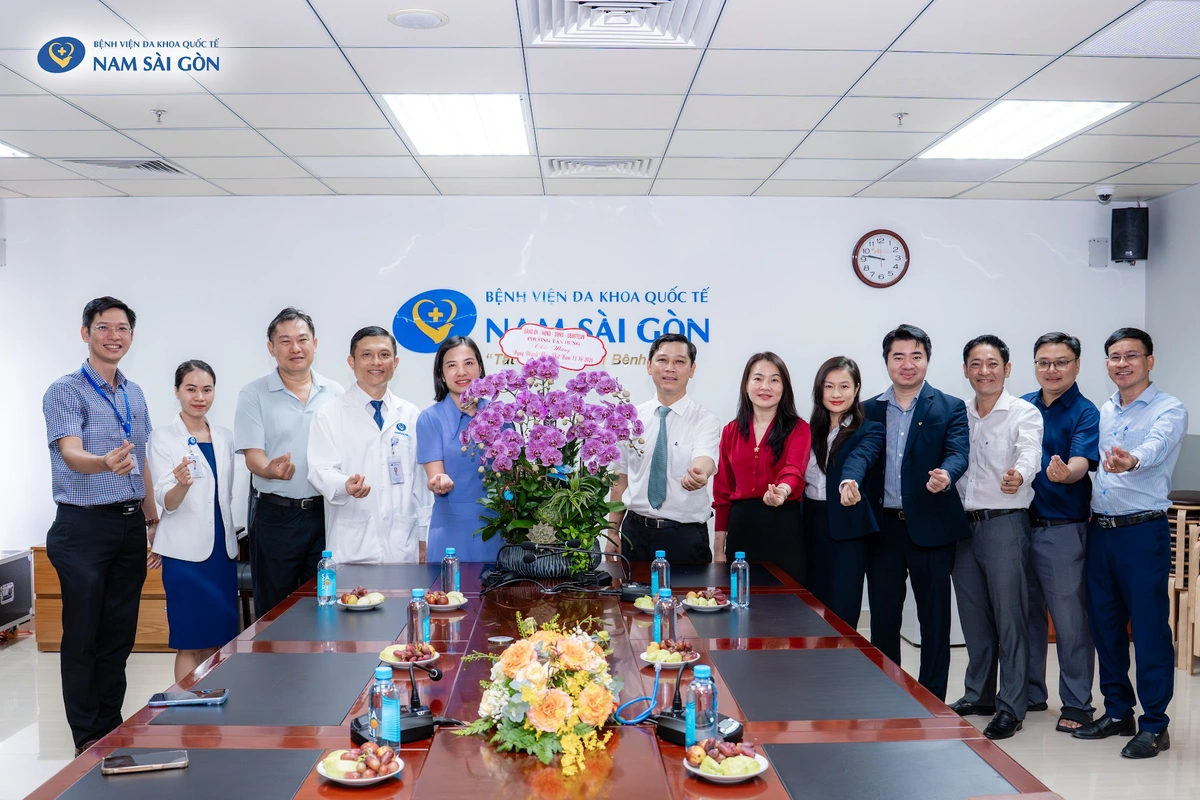 TAHUBA | Lãnh đạo phường Tân Hưng thăm Bệnh viện Đa khoa Quốc tế Nam Sài Gòn: Kết nối vì sức khỏe cộng đồng
