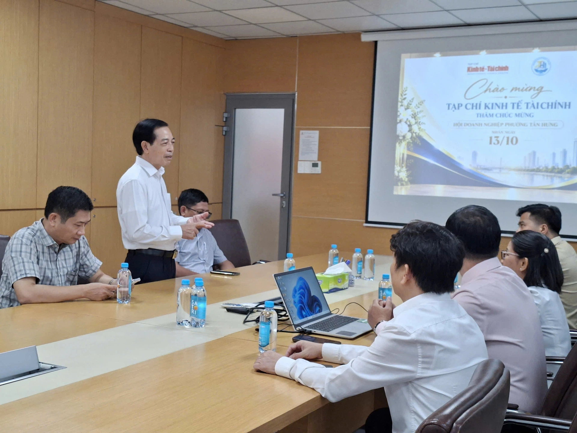 &Ocirc;ng Nguyễn Ch&iacute; Th&agrave;nh &ndash; Trưởng Văn ph&ograve;ng đại diện Tạp ch&iacute; Kinh tế v&agrave; T&agrave;i ch&iacute;nh ph&iacute;a Nam.
